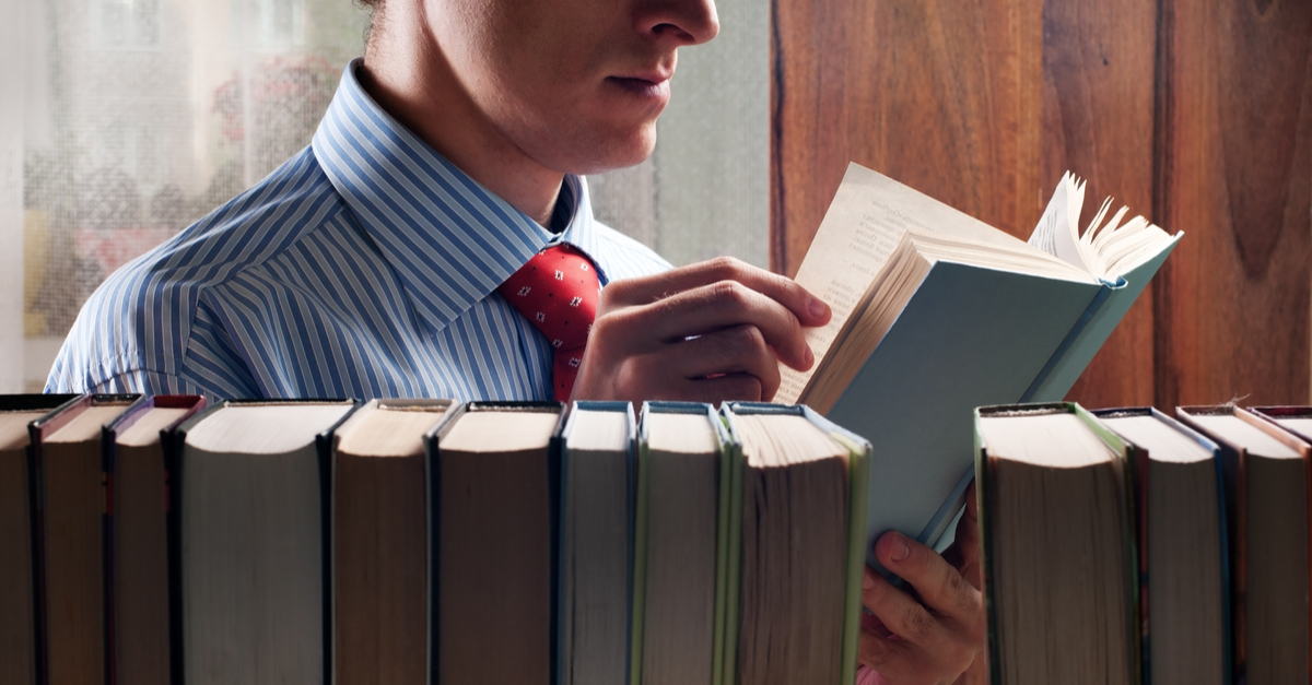 books shelf reading